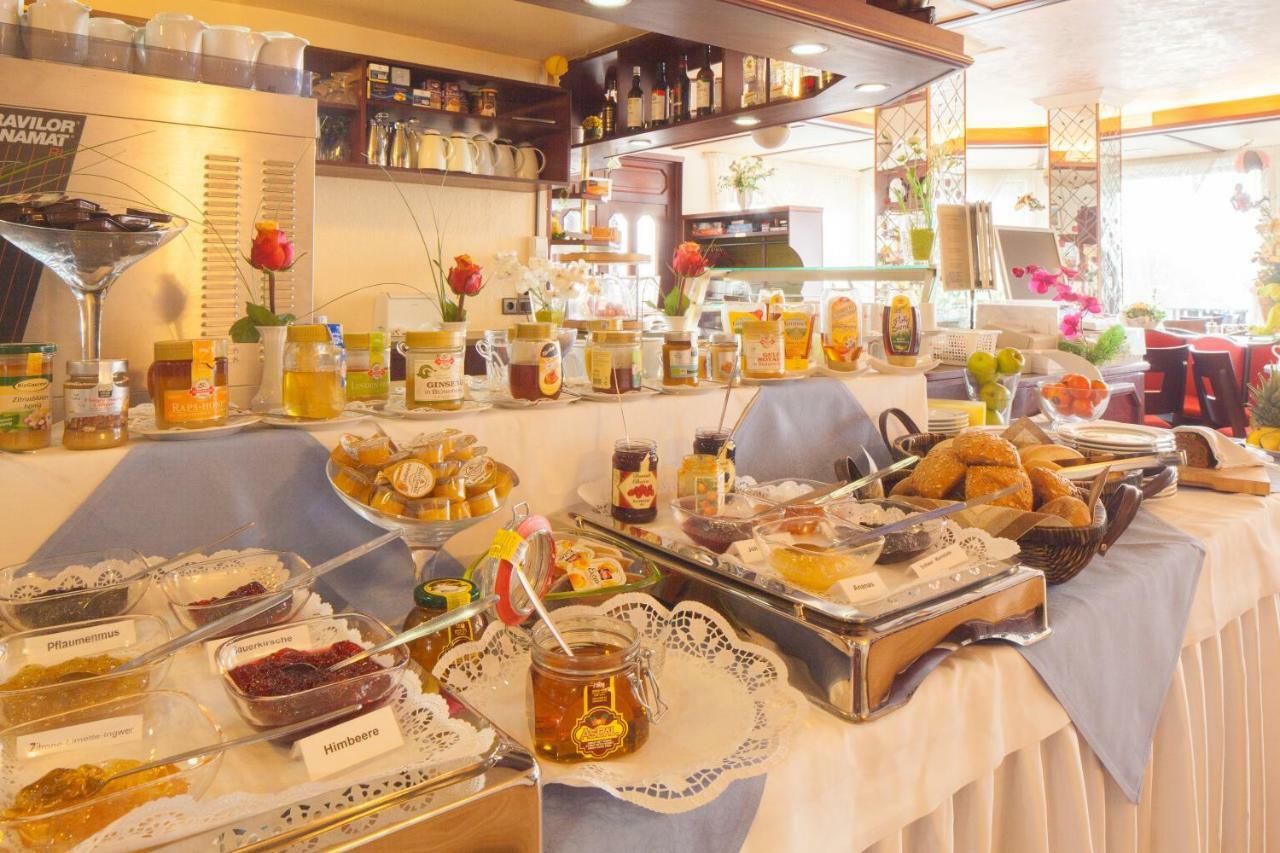 Themen Hotel Terrassen Cafe Bad Münder am Deister Exteriör bild
